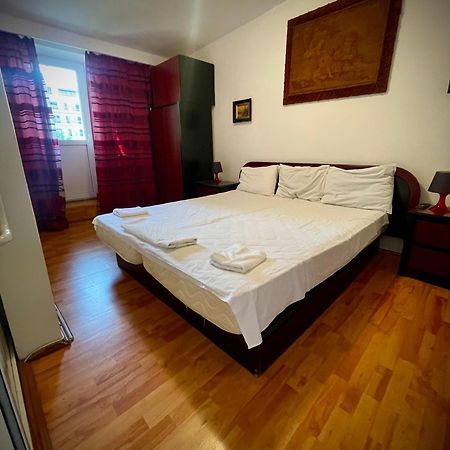 Hotel Dona Mamaja Zewnętrze zdjęcie