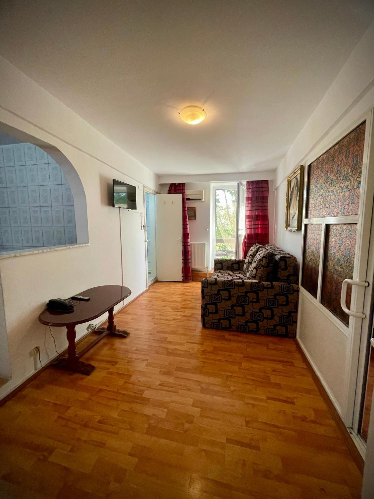Hotel Dona Mamaja Zewnętrze zdjęcie